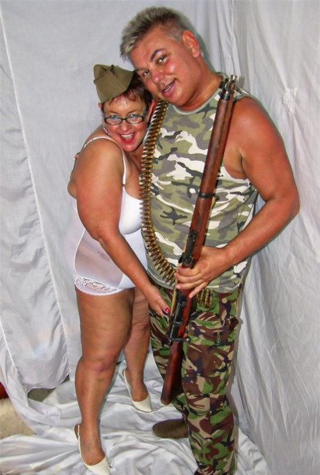 fucking a good ole thick redneck gal art porn picture