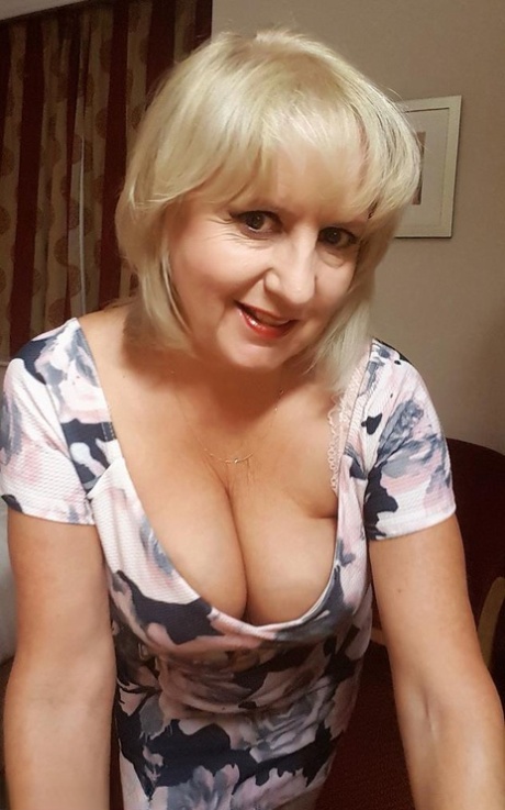 thick older woman free photo