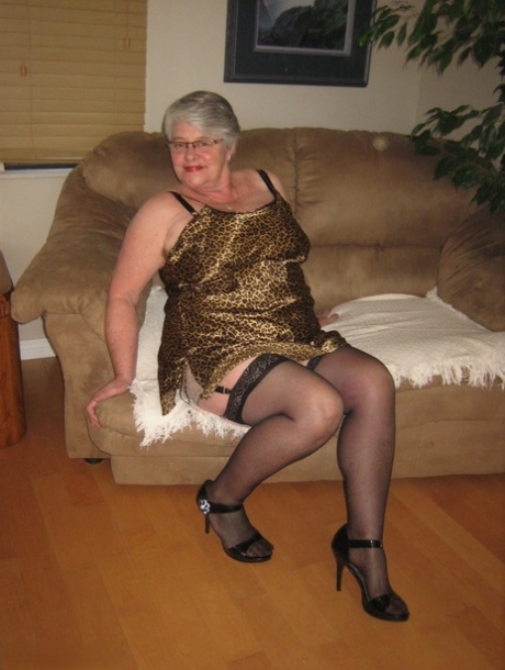 fat elf free nude pictures