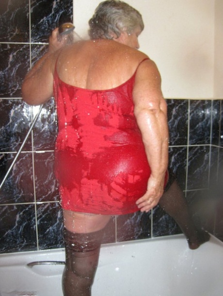 bbw stuck in wall xxx photo