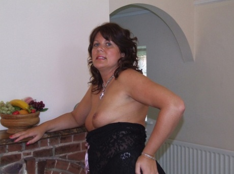 uk housewife and big ass milf in stockings and pantyhose pretty gallery