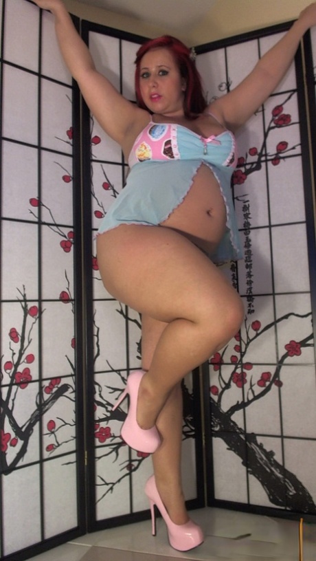 Georgia Peach adult model photos