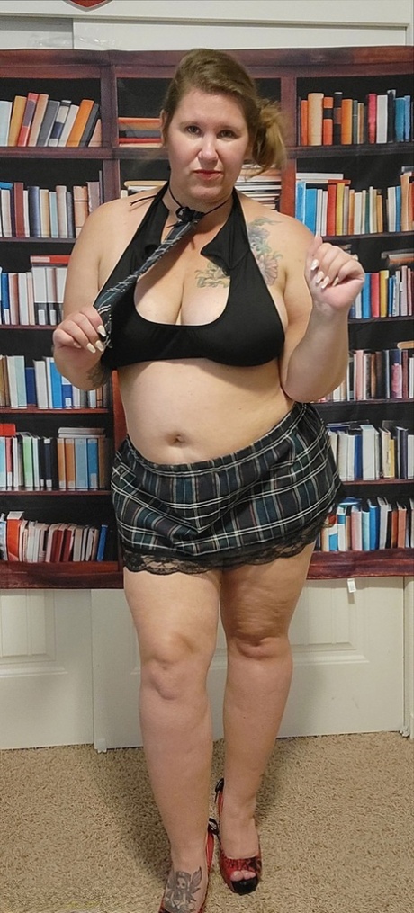 bbw lindsay adult img