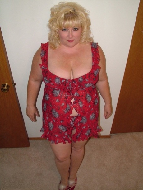 faking bbw beautiful photo