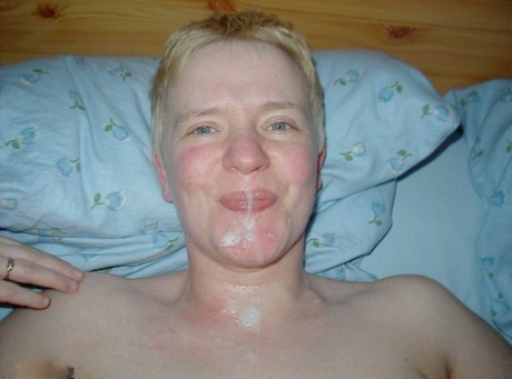 voluptuous blonde dildoing her snatch hot porn picture
