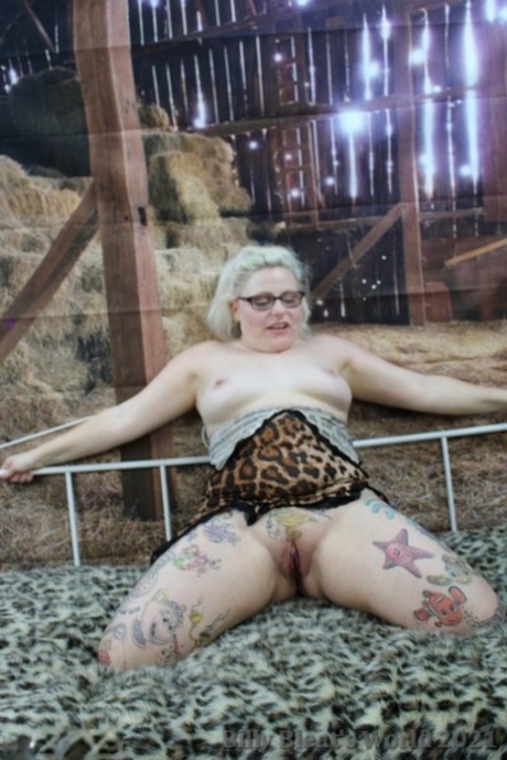 fat old lady and daddy fuck woman xxx rough fuck a thon for beautiful free naked photo