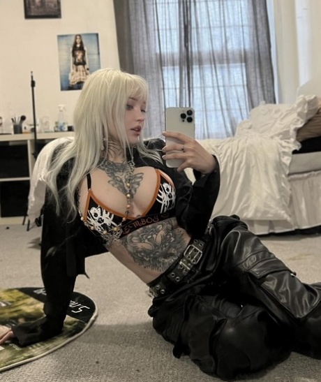 curvy ass solo free xxx images