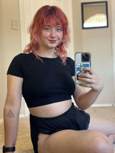 hyper fat sexy naked img