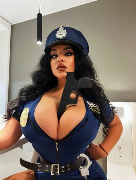 thick-pump hot nude pics