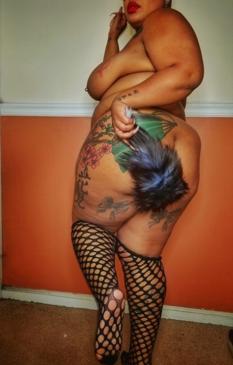 trinety guess bbw sexy nude photos