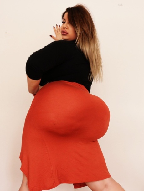 women with a big ass pornos image