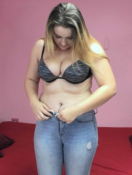 chubby bitch with bigass fucked hard free porn pictures