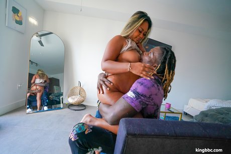 ebony bbw smothering adult pics